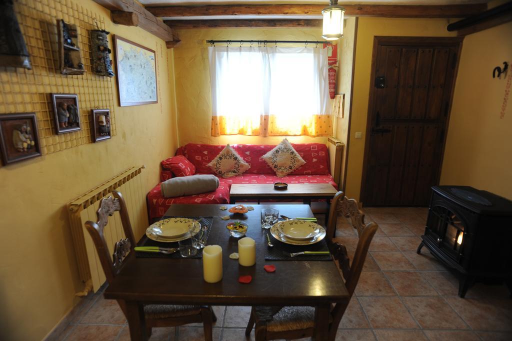 Pensjonat El Rincon De Monasterio Zewnętrze zdjęcie